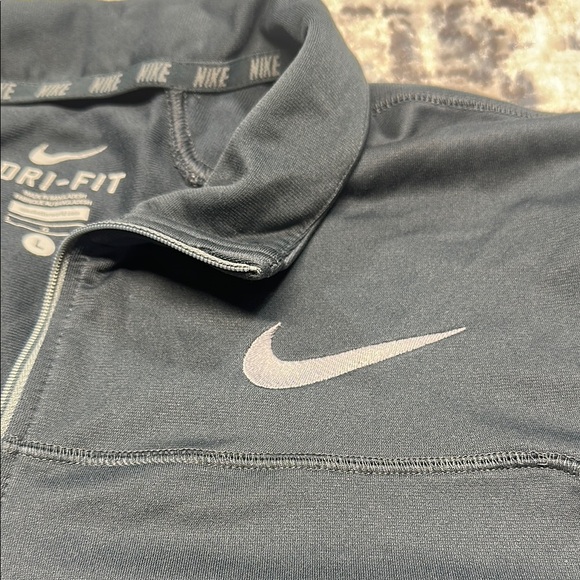 Nike Dri-FIT Quarter Zip Pullover Long Sleeve Shirt Men’s Size L Gray - Picture 4 of 6
